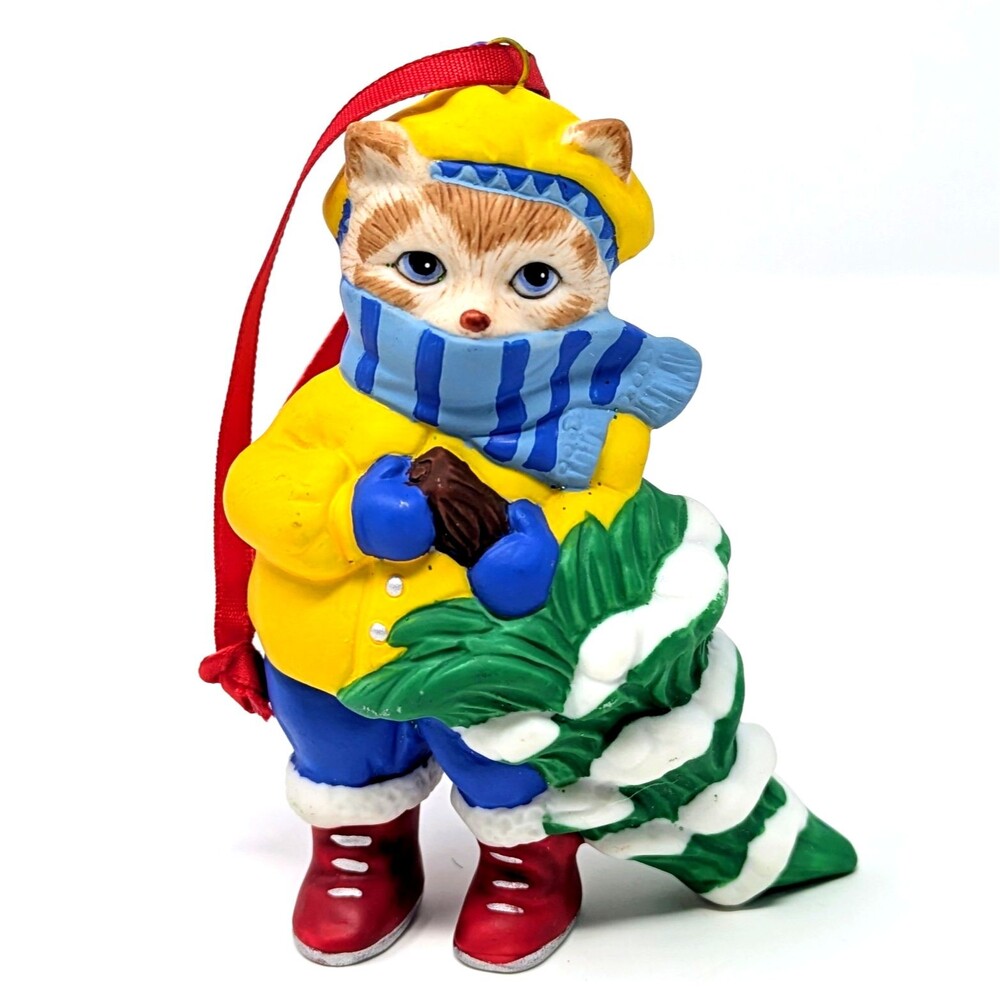 Vtg TABBY CAT CHRISTMAS TREE HUNTING Porcelain Ornament 3.5" | Danbury Mint 1990